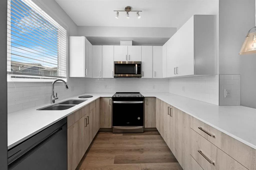 301 Redstone Boulevard NE, #365