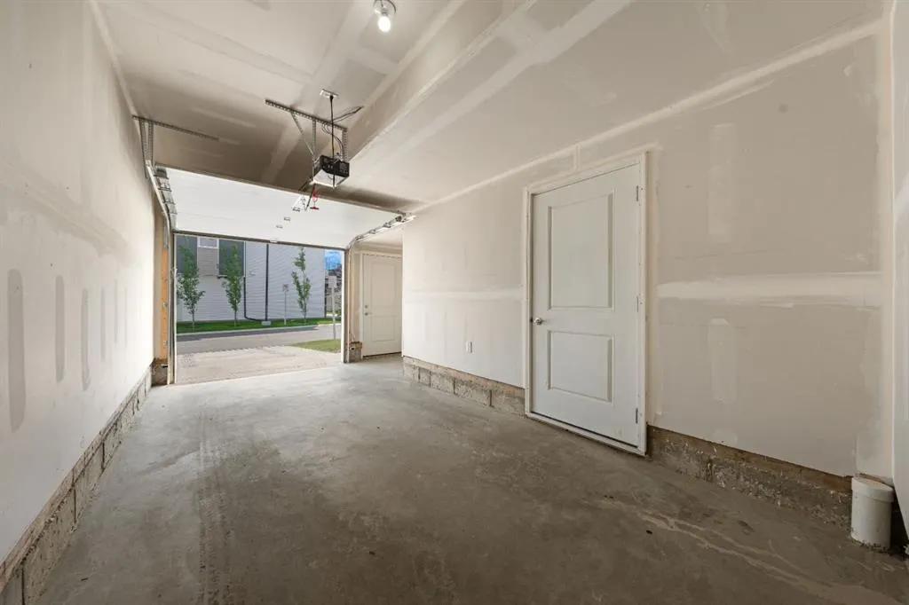 301 Redstone Boulevard NE, #365