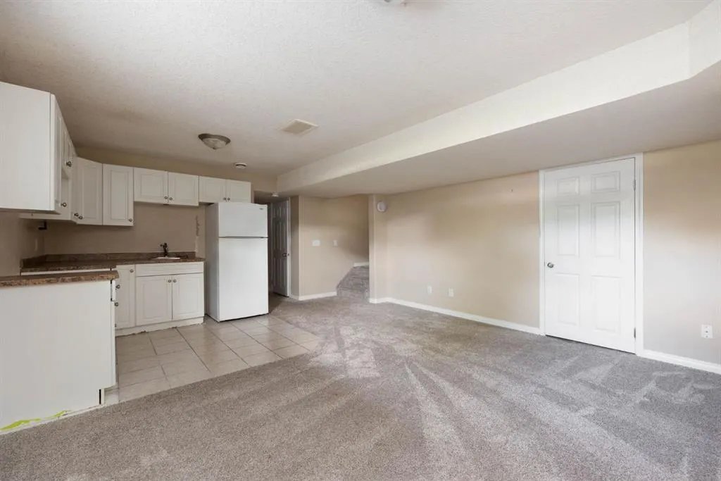 136 Coyote Crescent