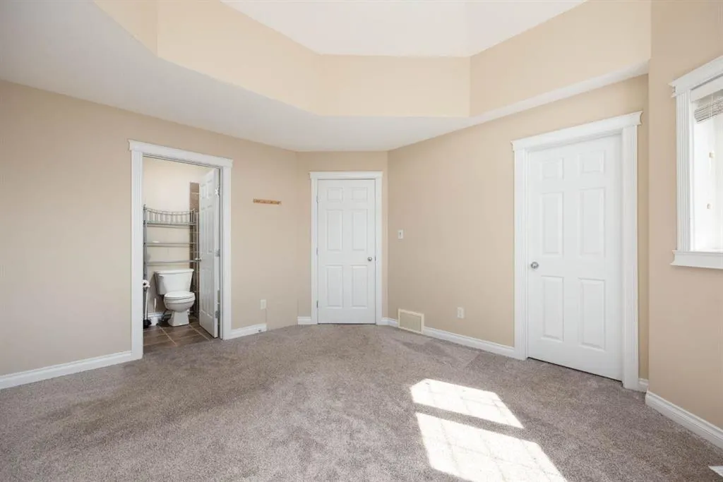 136 Coyote Crescent