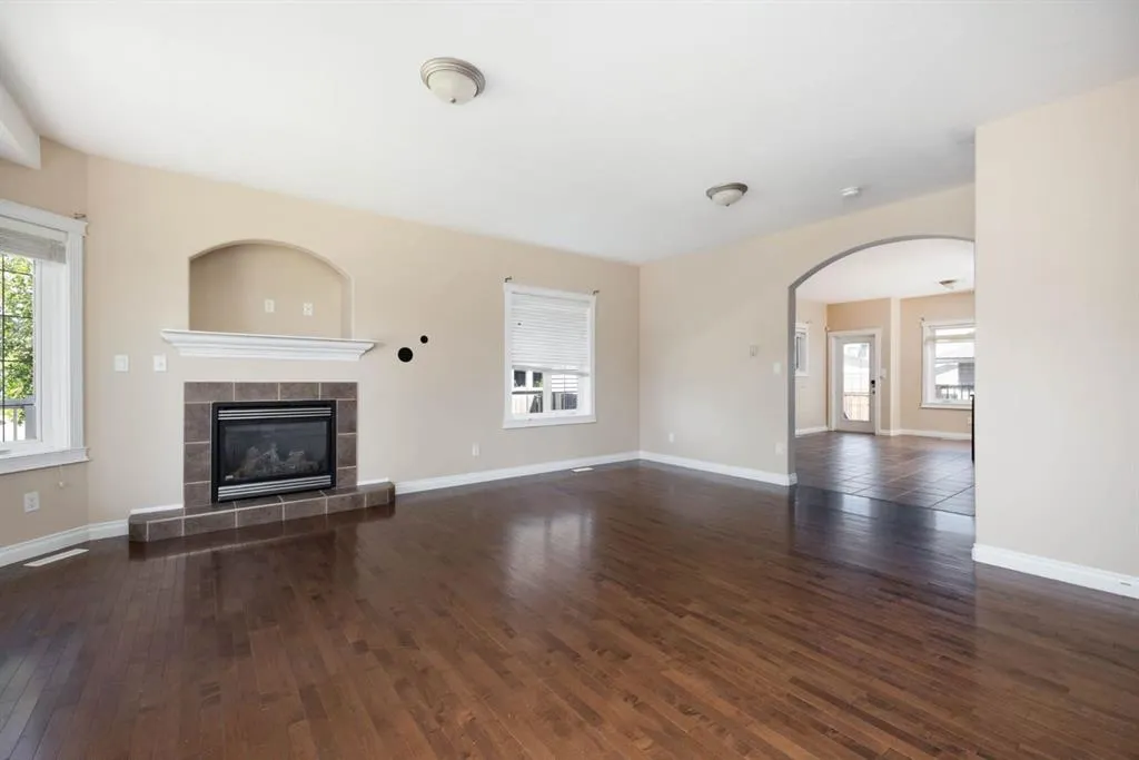 136 Coyote Crescent