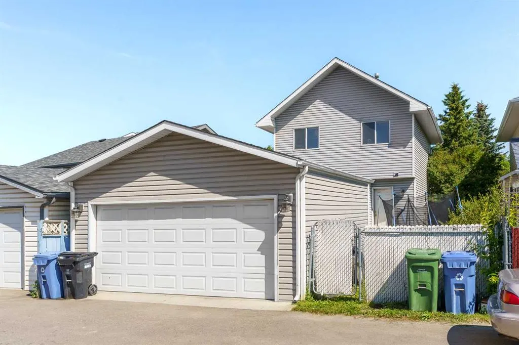 51 Martinridge Grove NE
