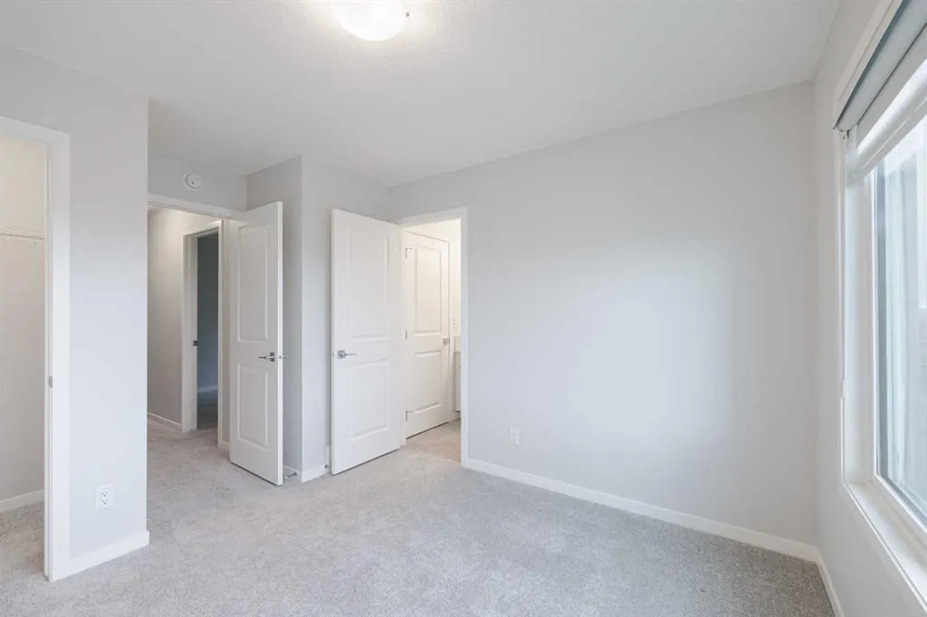 120 Edith Place NW