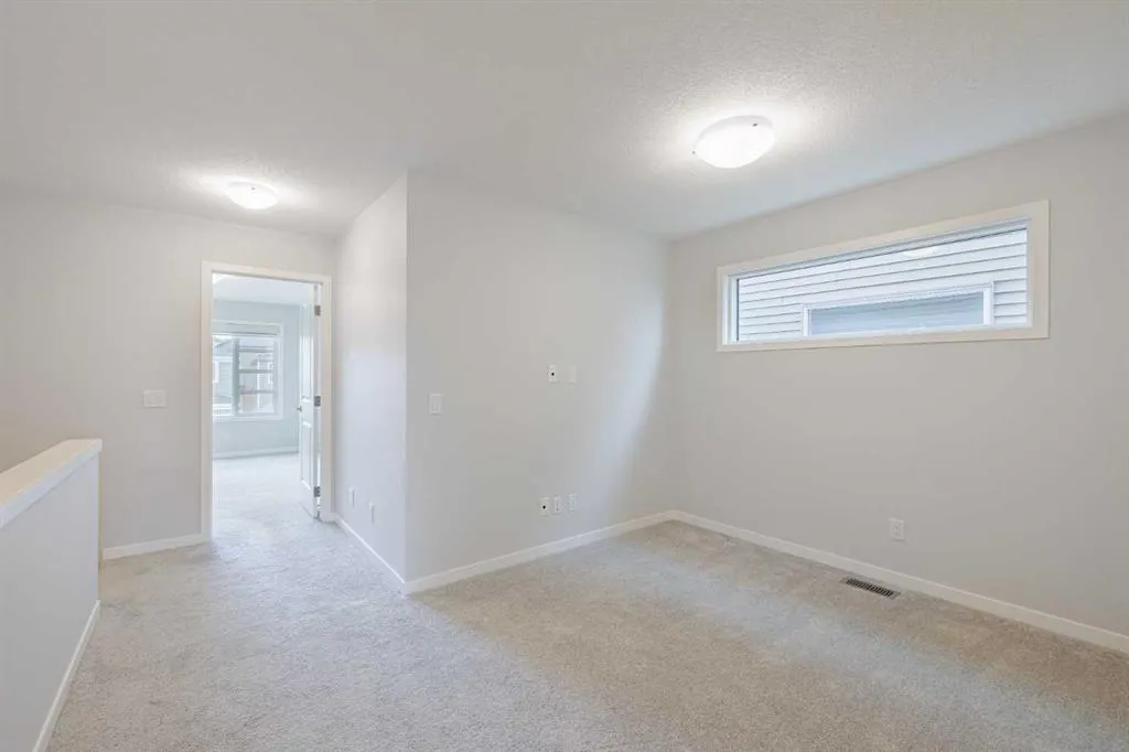 120 Edith Place NW