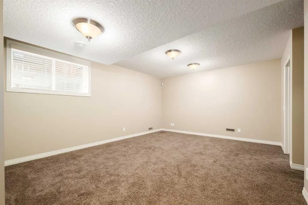 84 Auburn Shores Manor SE