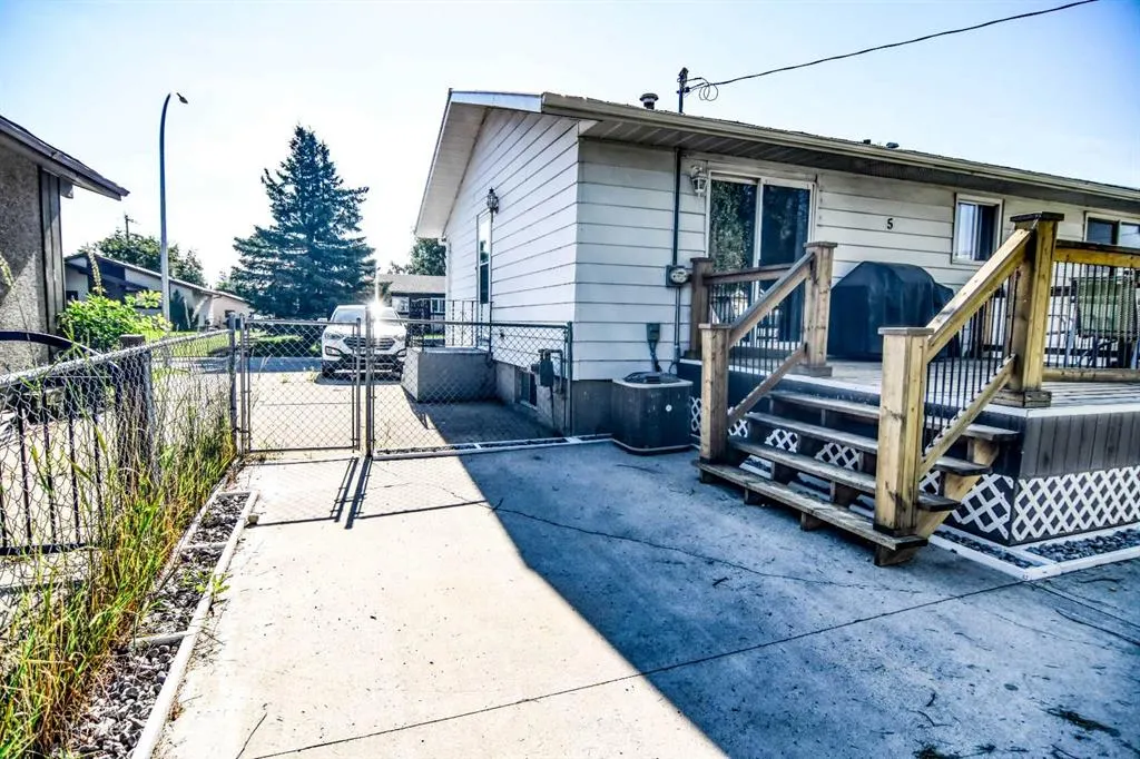 5 Windsor Place
