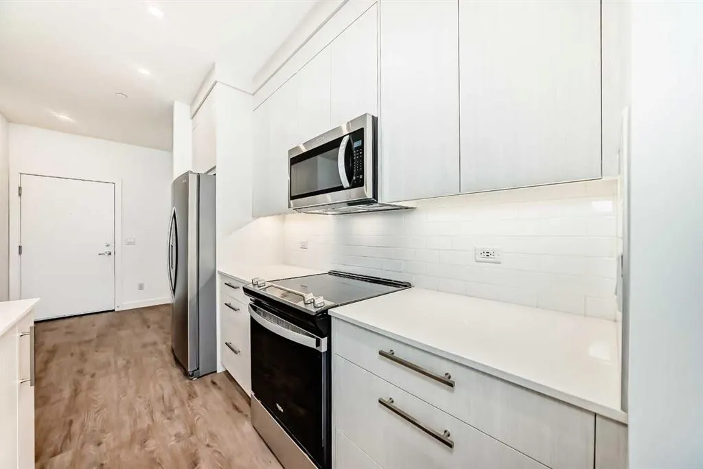 6 Merganser Drive W, #1116