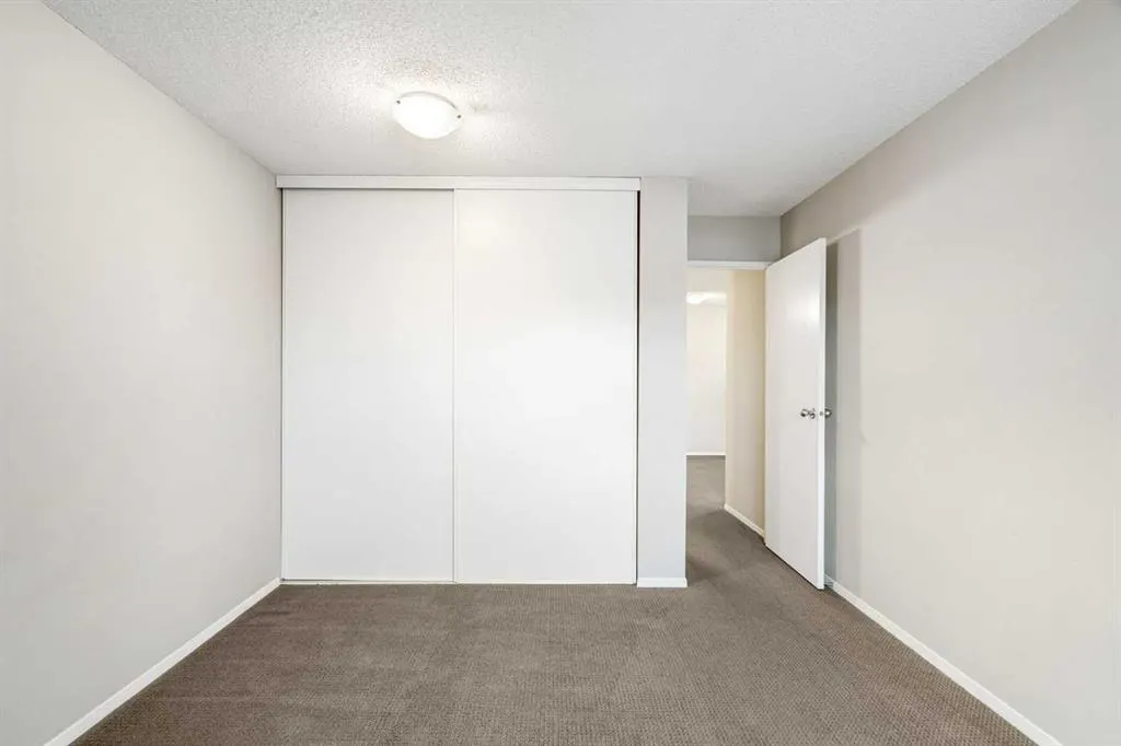 3400 Edenwold Heights NW, #2623