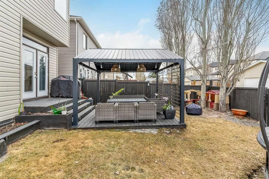 95 Copperstone Boulevard SE