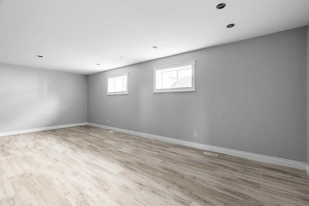152 Kennedy Crescent