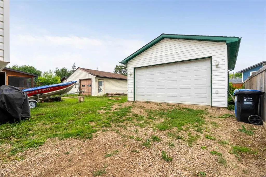 152 Kennedy Crescent