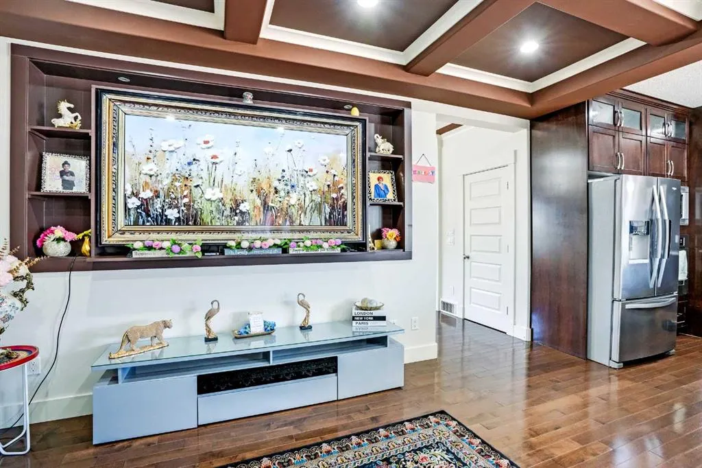 3 Taralake Mews NE