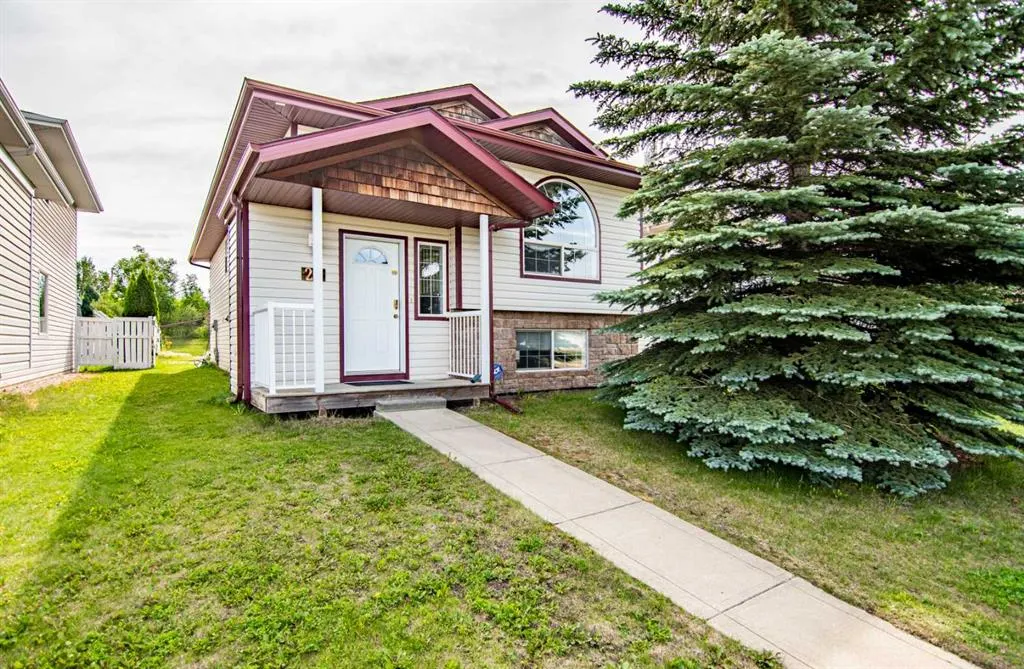 21 Ralston Crescent