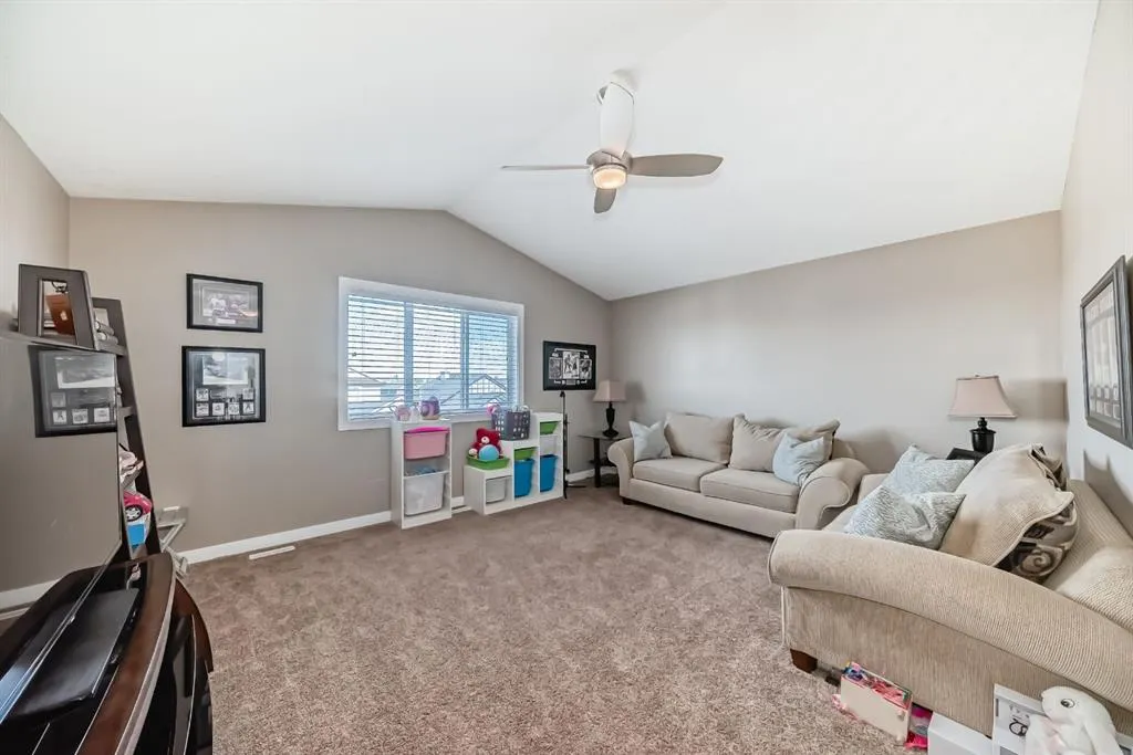 79 Lakes Estates Circle