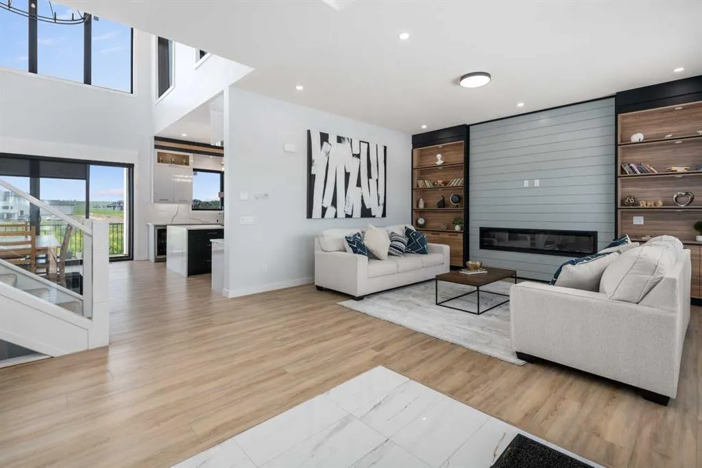 13 Calterra Court