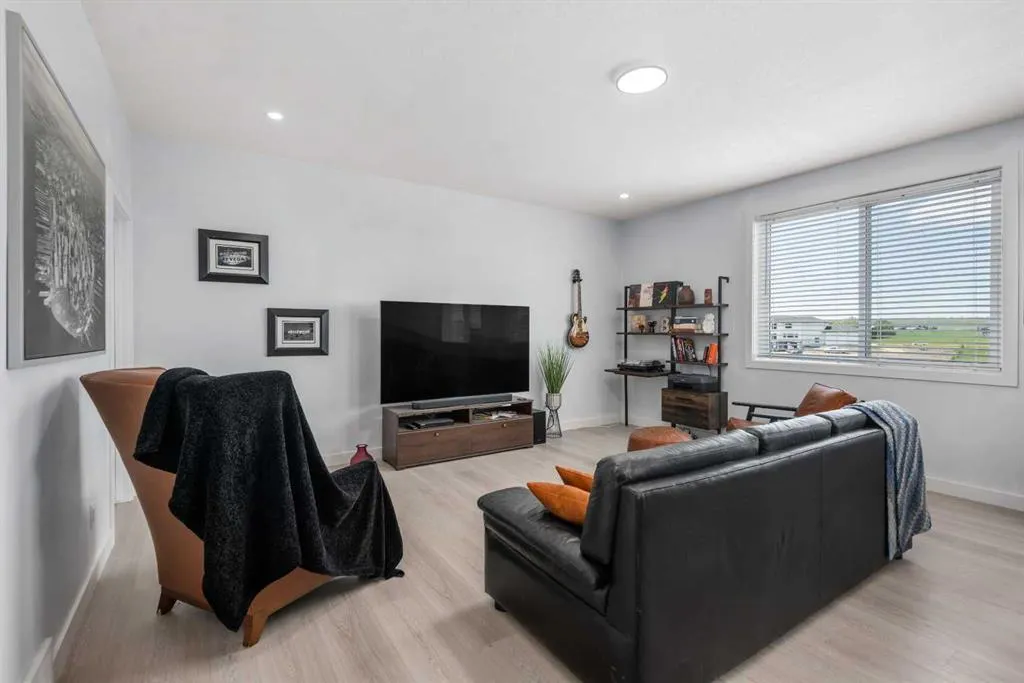 13 Calterra Court