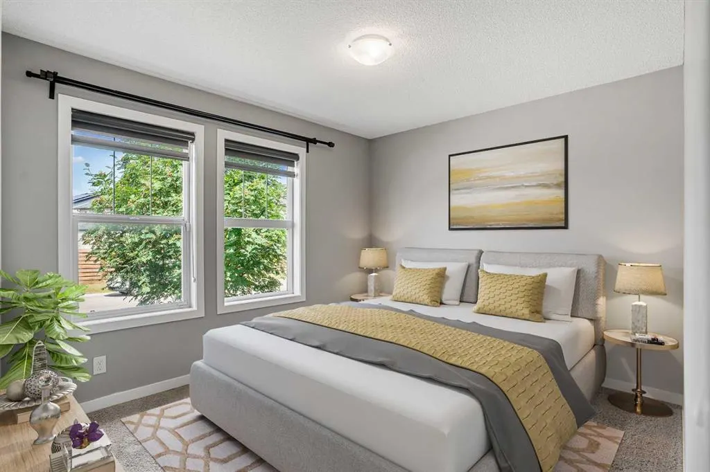 17 Skyview Point Common NE