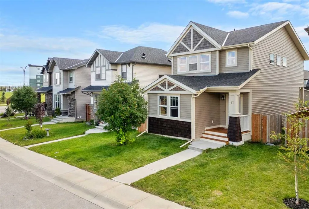 17 Skyview Point Common NE