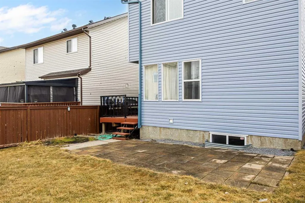 52 Panatella Gate NW
