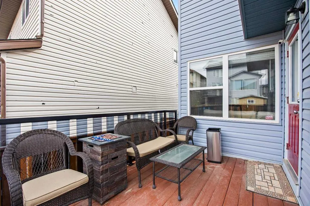 52 Panatella Gate NW