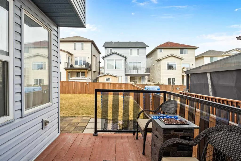 52 Panatella Gate NW