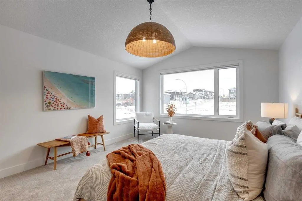 483 Rivercrest View