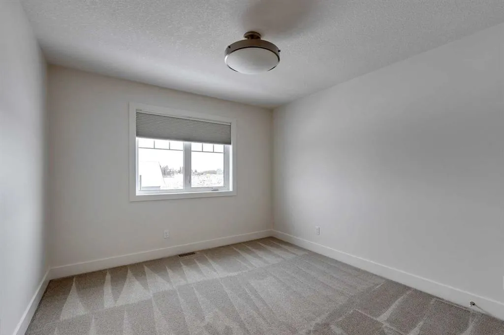 483 Rivercrest View