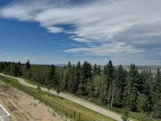 483 Rivercrest View