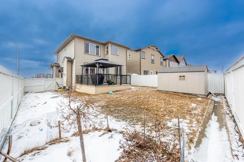 134 skyview ranch Street NE