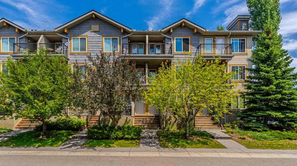 152 Mckenzie Towne Lane SE