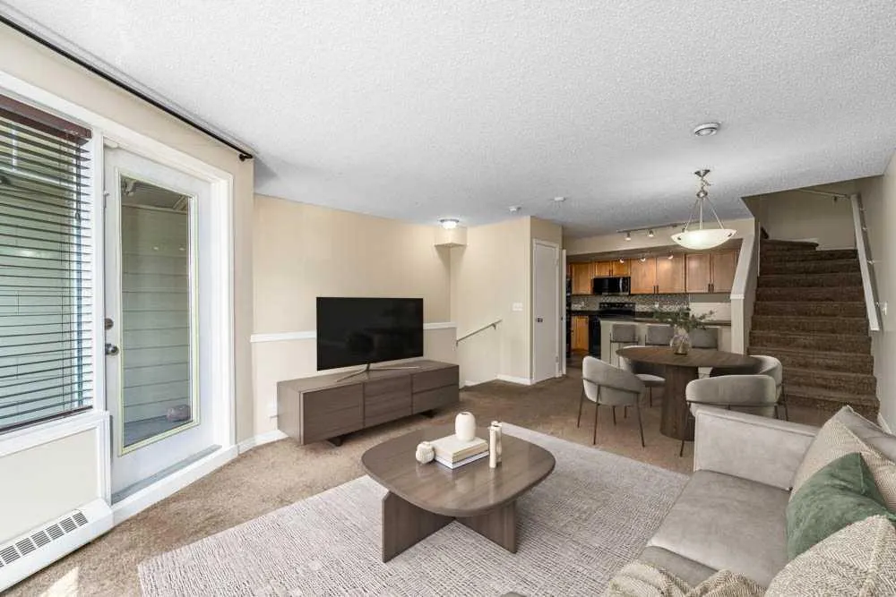152 Mckenzie Towne Lane SE