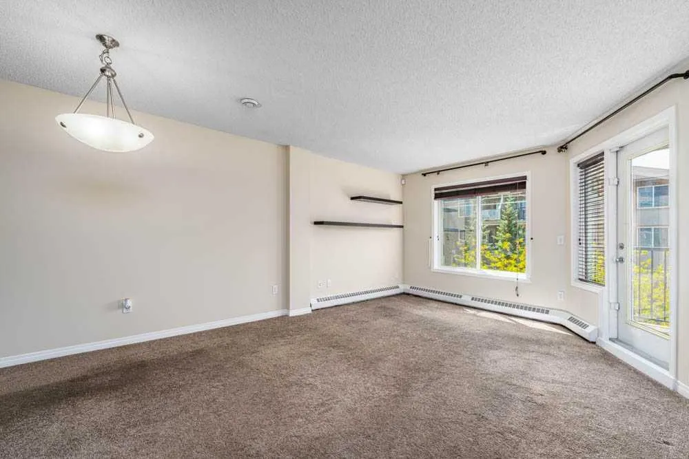 152 Mckenzie Towne Lane SE