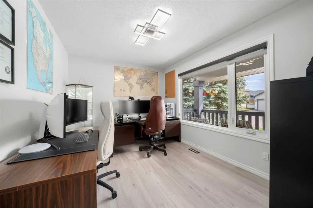 450 Cimarron Circle