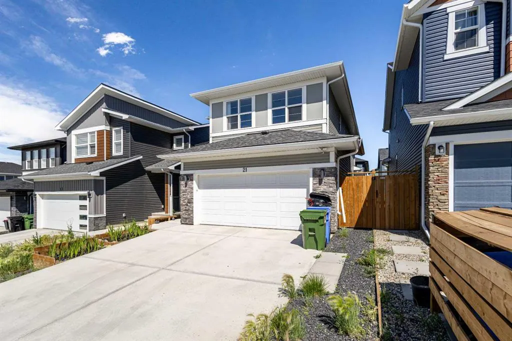 21 Ambleside Crescent NW