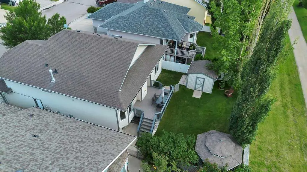 252 Cambridge Crescent