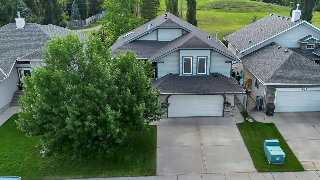 252 Cambridge Crescent