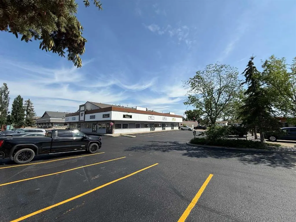 9840 97 Avenue, #105
