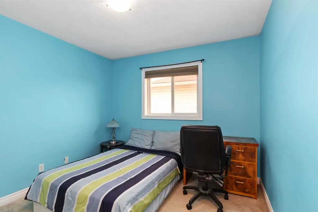 107 Lazarde Place