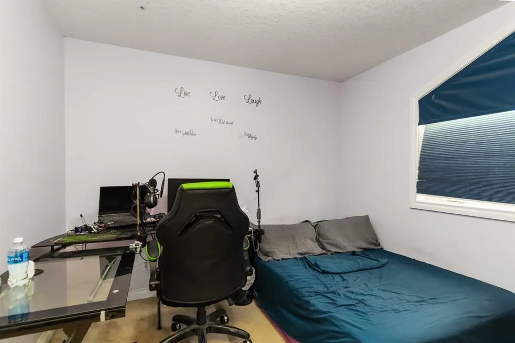 107 Lazarde Place