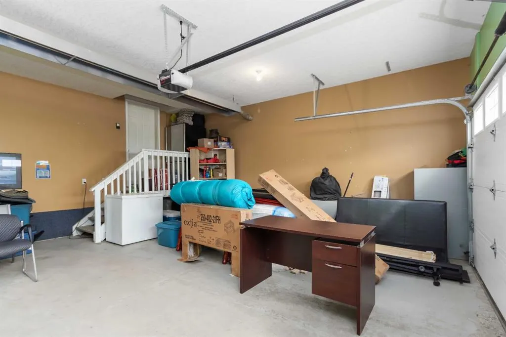 107 Lazarde Place