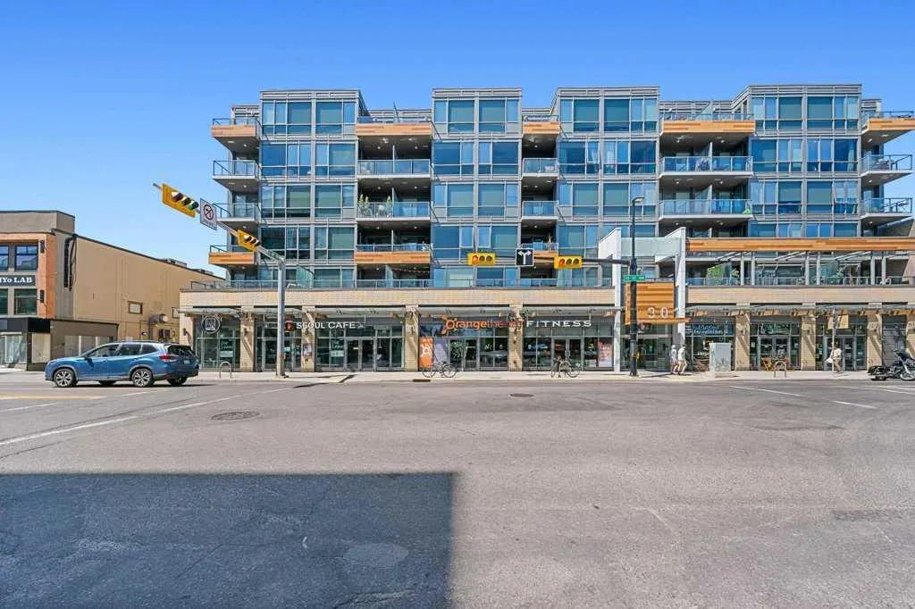 301 10 Street NW, #305
