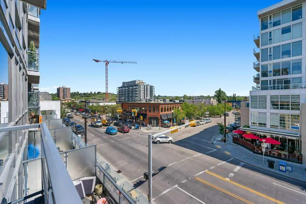 301 10 Street NW, #305