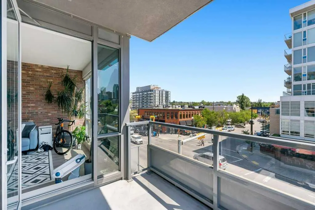 301 10 Street NW, #305