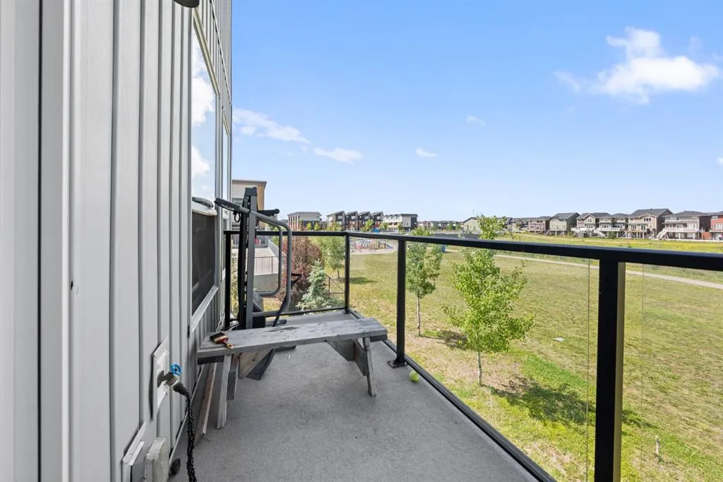 70 Saddlestone Drive NE, #301