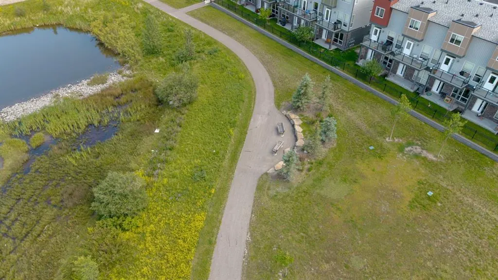 70 Saddlestone Drive NE, #301
