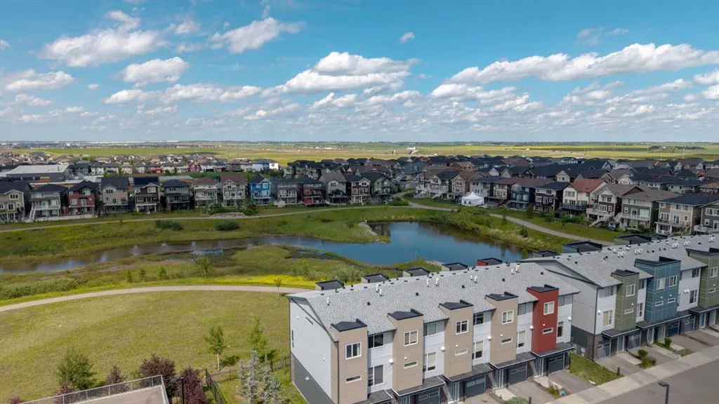 70 Saddlestone Drive NE, #301