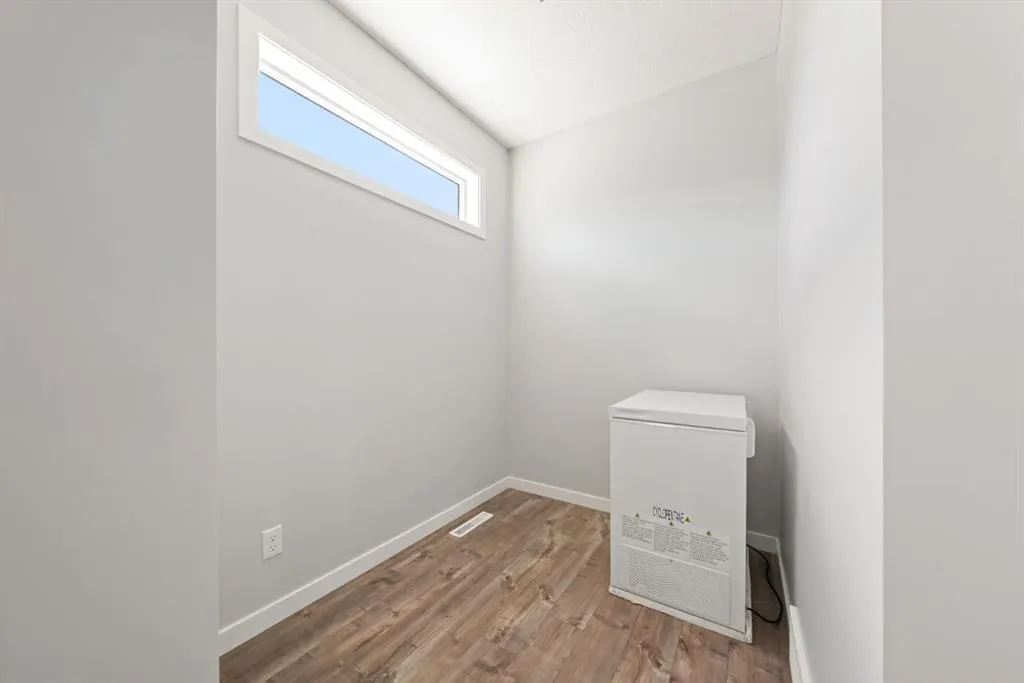 70 Saddlestone Drive NE, #301
