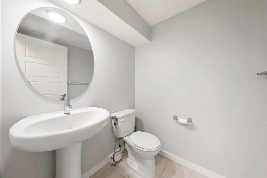 70 Saddlestone Drive NE, #301