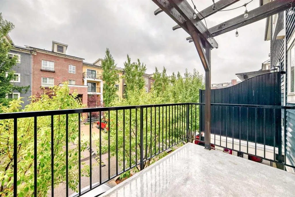 227 Copperpond Common SE