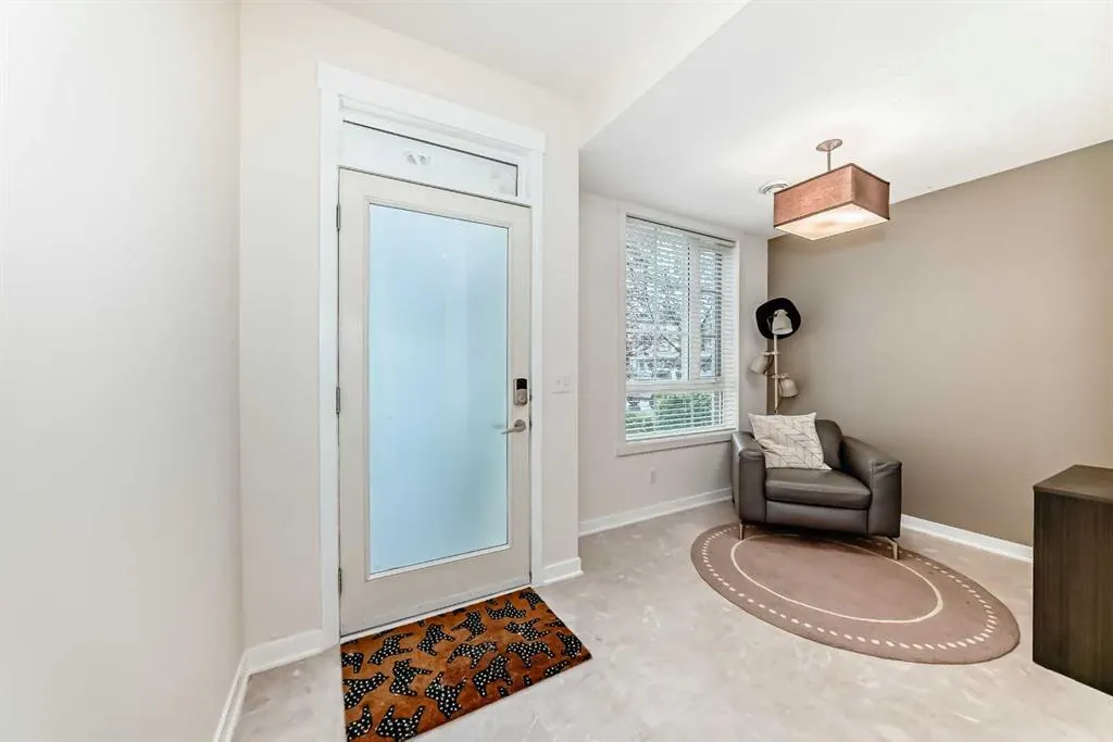 227 Copperpond Common SE